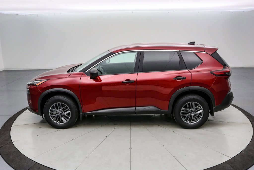 Used 2023 Nissan Rogue S video 2