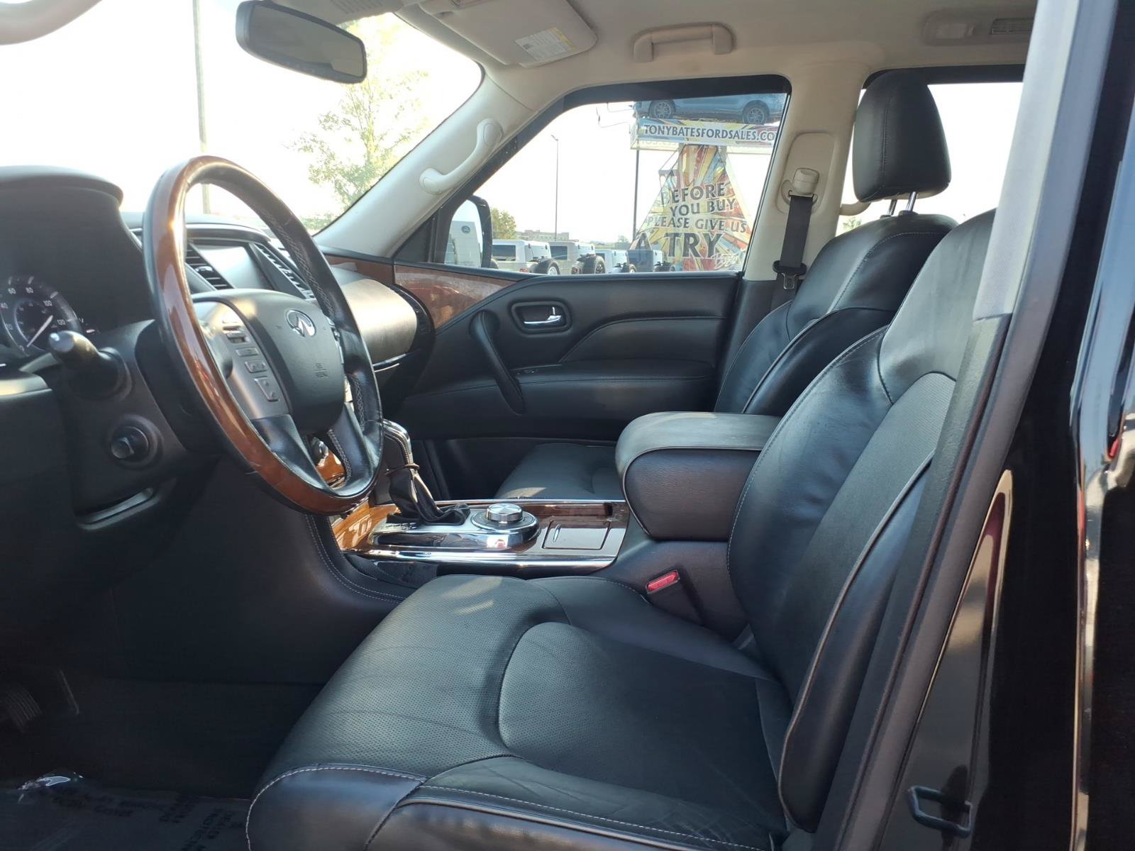Used 2019 INFINITI QX80 Luxe w/ All-Season Package AWD/4WD image 10