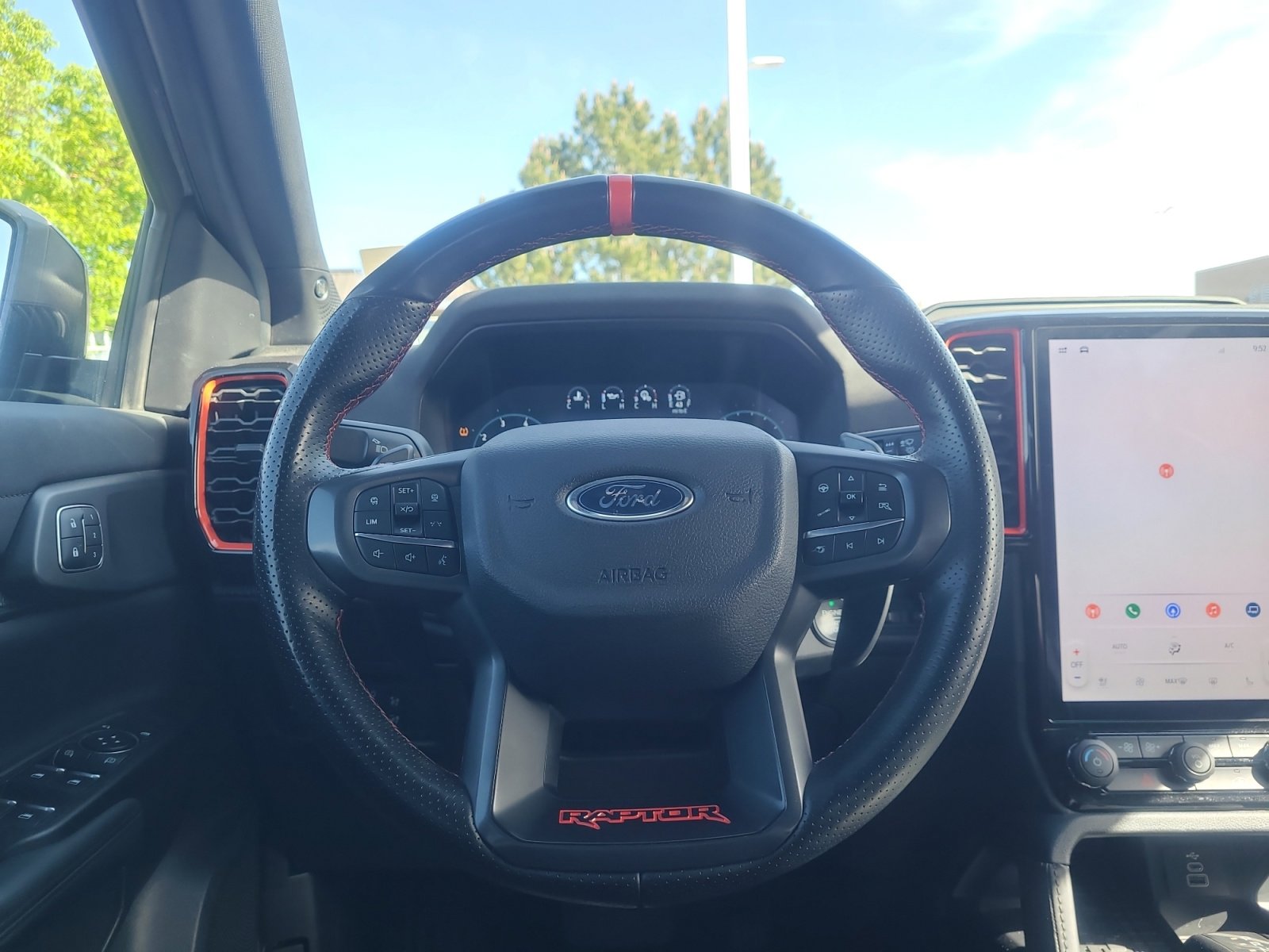 Certified 2024 Ford Ranger Raptor AWD/4WD image 9