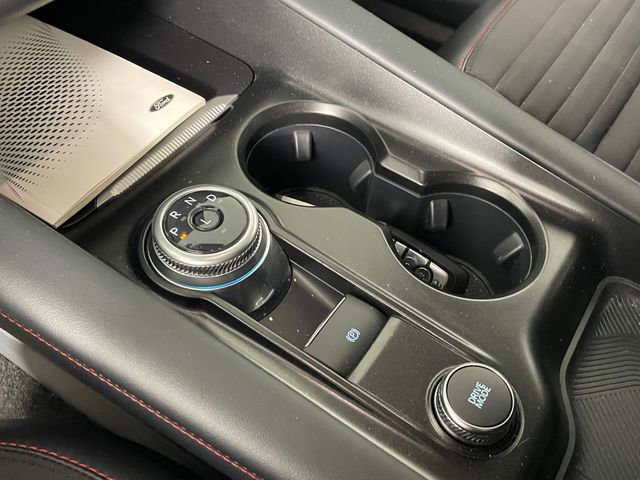 Certified 2025 Ford Explorer ST-Line AWD/4WD image 9