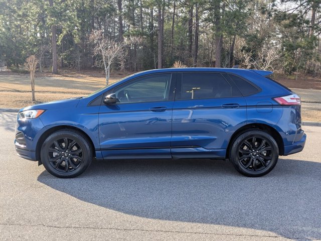 Certified 2023 Ford Edge SE w/ Black Appearance Package image 2