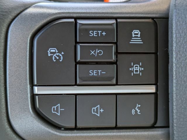 Certified 2025 Ford F150 Lariat w/ Equipment Group 502A High image 26