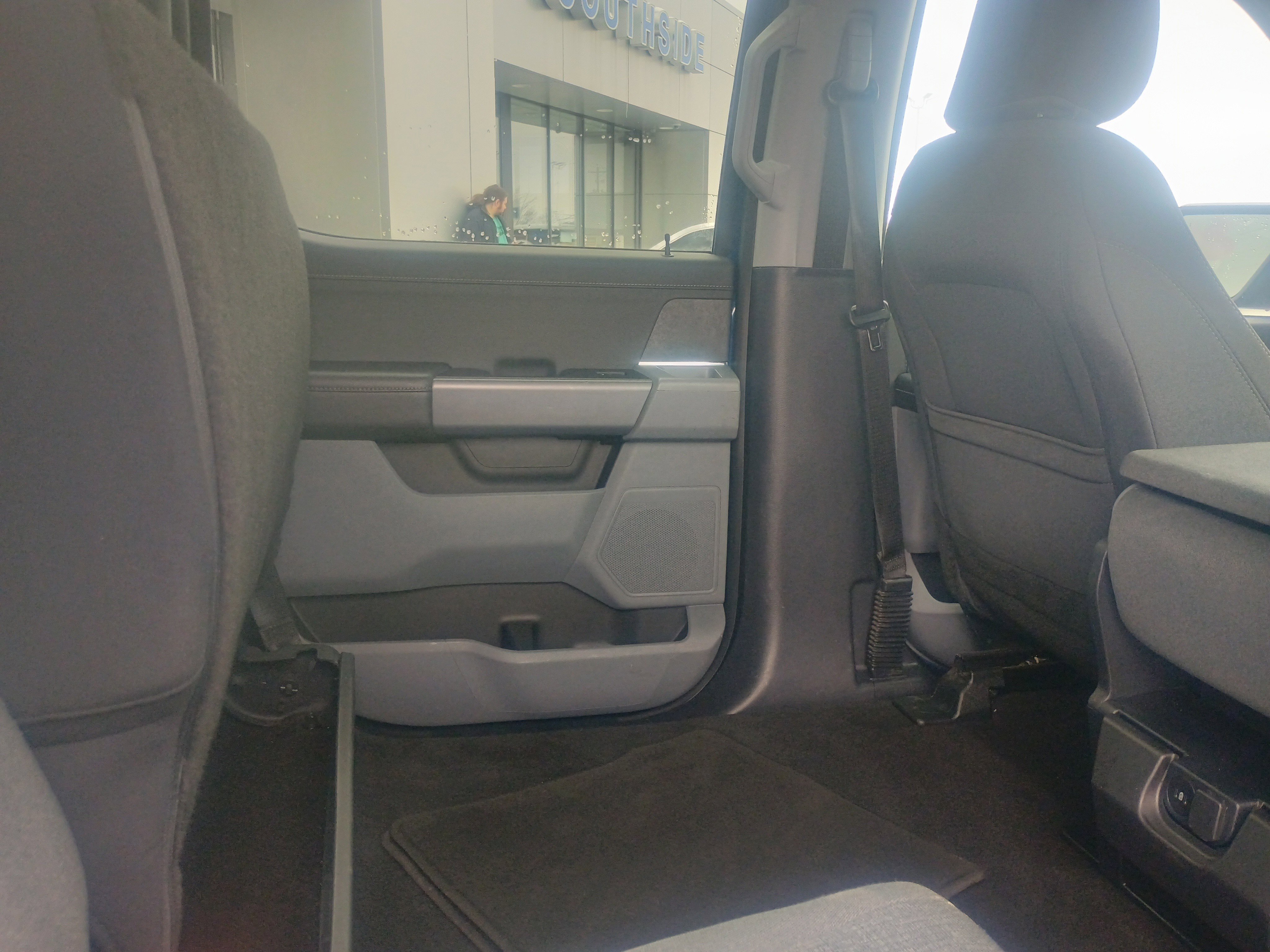 Certified 2025 Ford F150 XLT w/ Equipment Group 301A Standard image 12