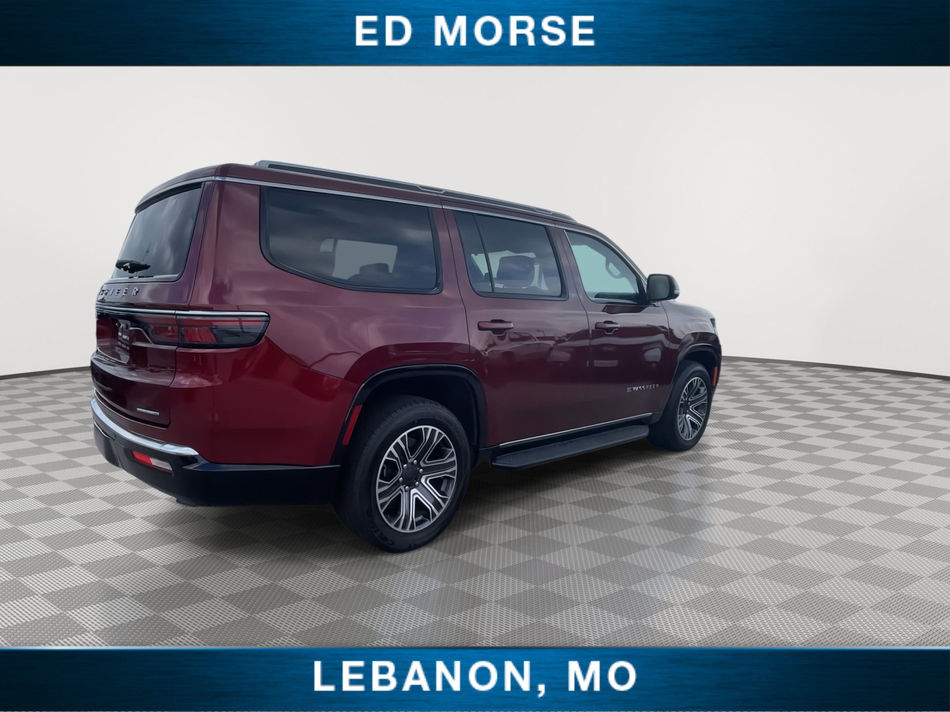 Used 2024 Jeep Wagoneer Series II w/ Flexible Seating Group AWD/4WD image 8