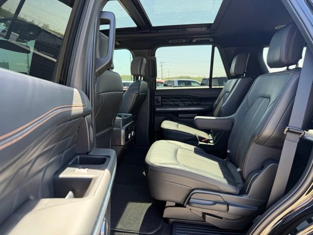 Certified 2024 Ford Expedition Platinum AWD/4WD image 20