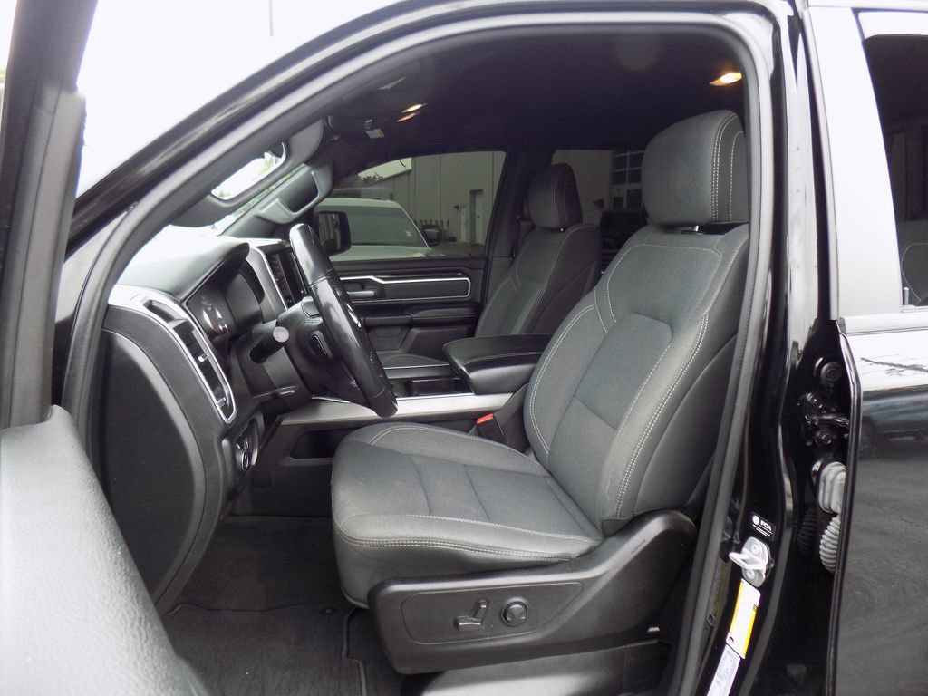 Used 2022 RAM 1500 Big Horn AWD/4WD image 24