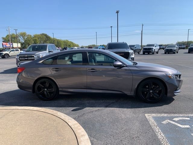 Used 2019 Honda Accord Sport image 6