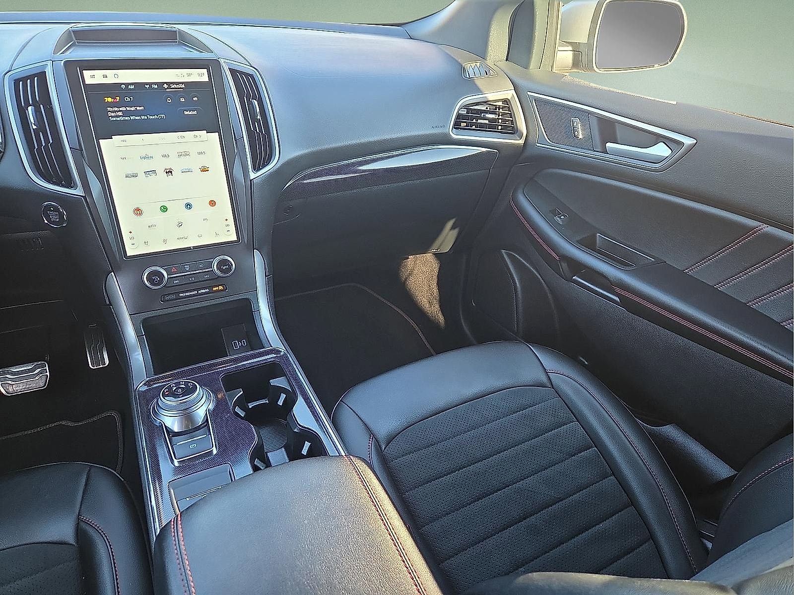 Certified 2021 Ford Edge ST-Line image 12