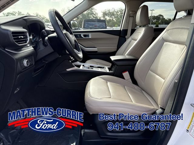 Certified 2022 Ford Explorer XLT w/ Equipment Group 202A RWD image 9