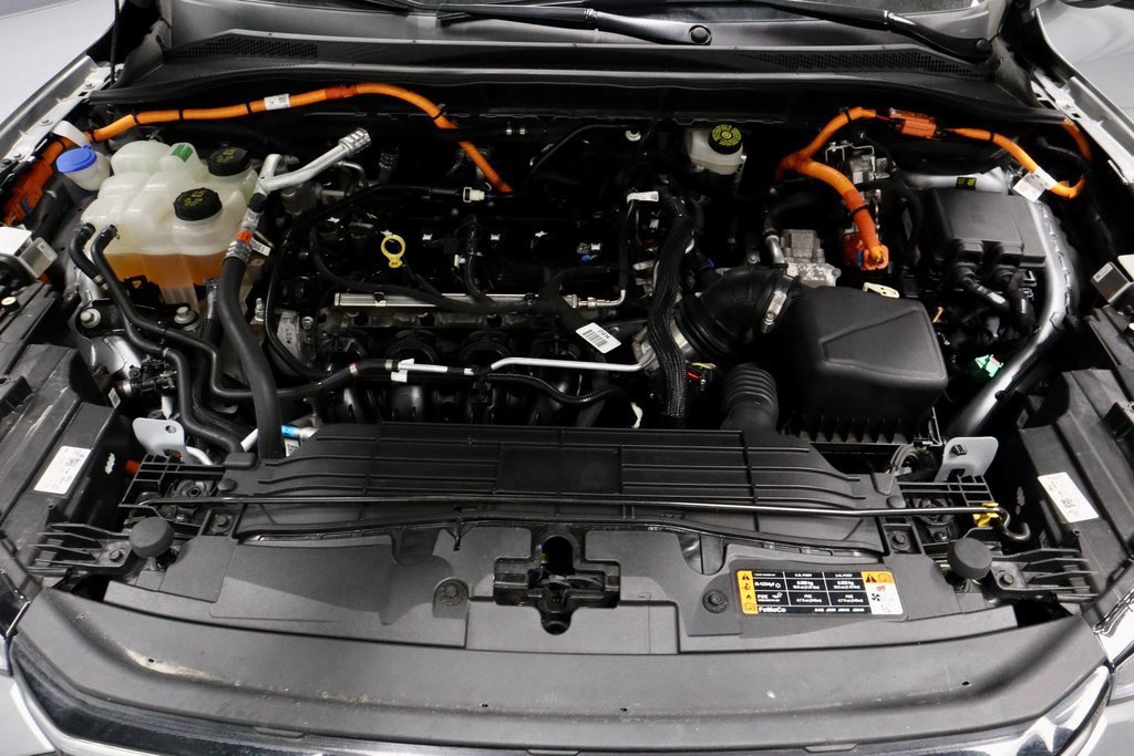 Certified 2023 Ford Escape SE w/ PHEV Premium Package image 19