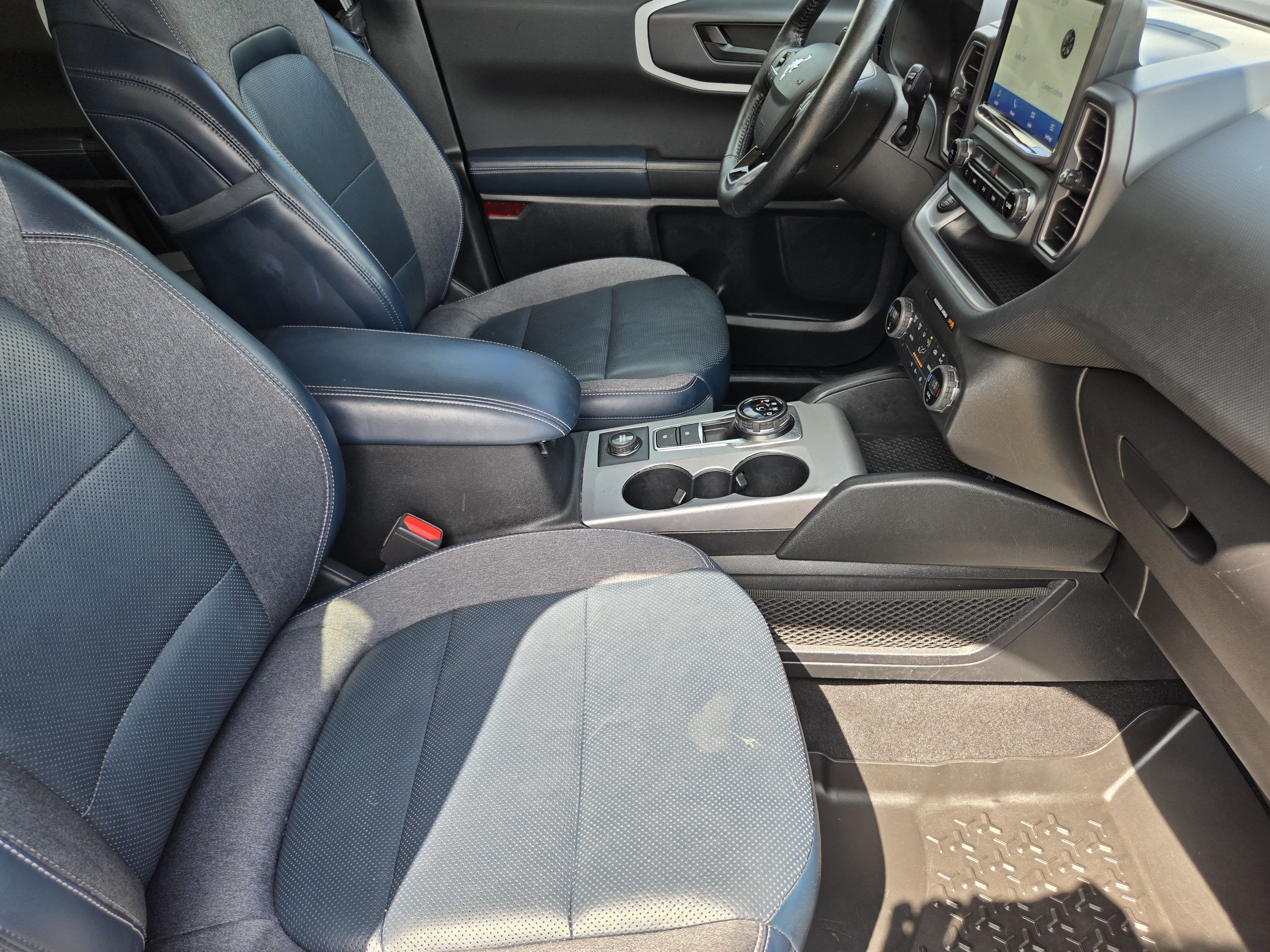 Certified 2021 Ford Bronco Sport Outer Banks AWD/4WD image 10