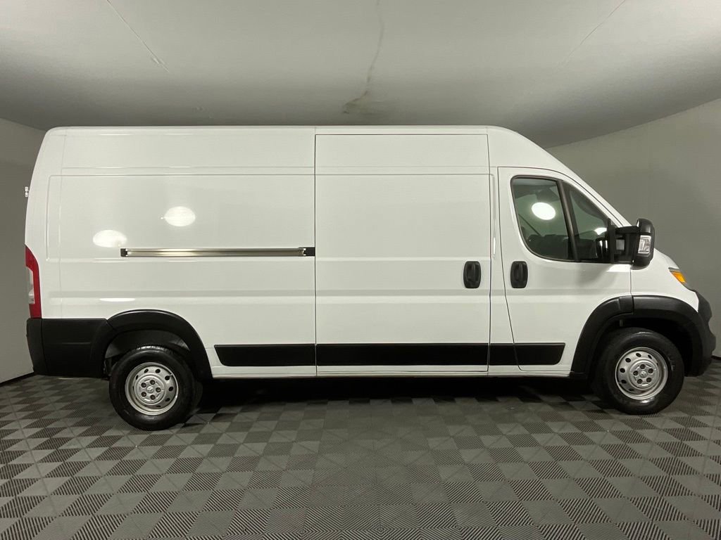 Used 2023 RAM ProMaster 2500 image 6