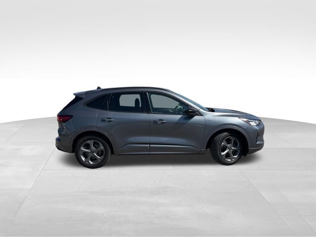 Certified 2023 Ford Escape ST-Line w/ Tech Pack #1 FWD image 7