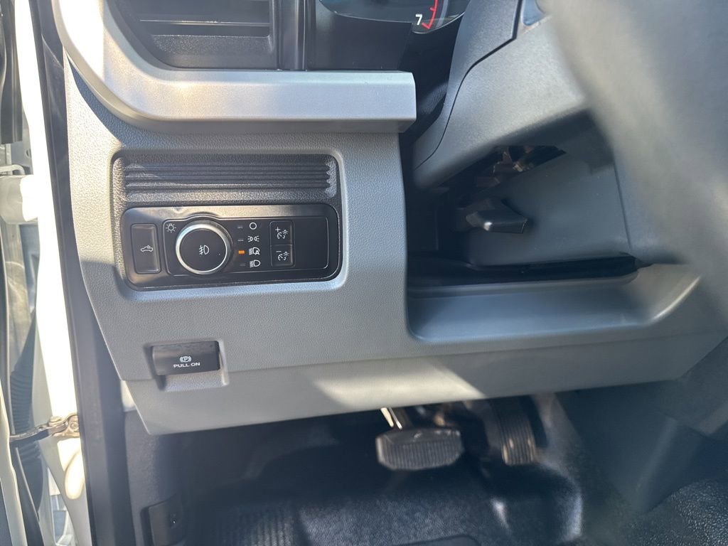 Certified 2023 Ford F250 XL w/ XL Chrome Package image 12
