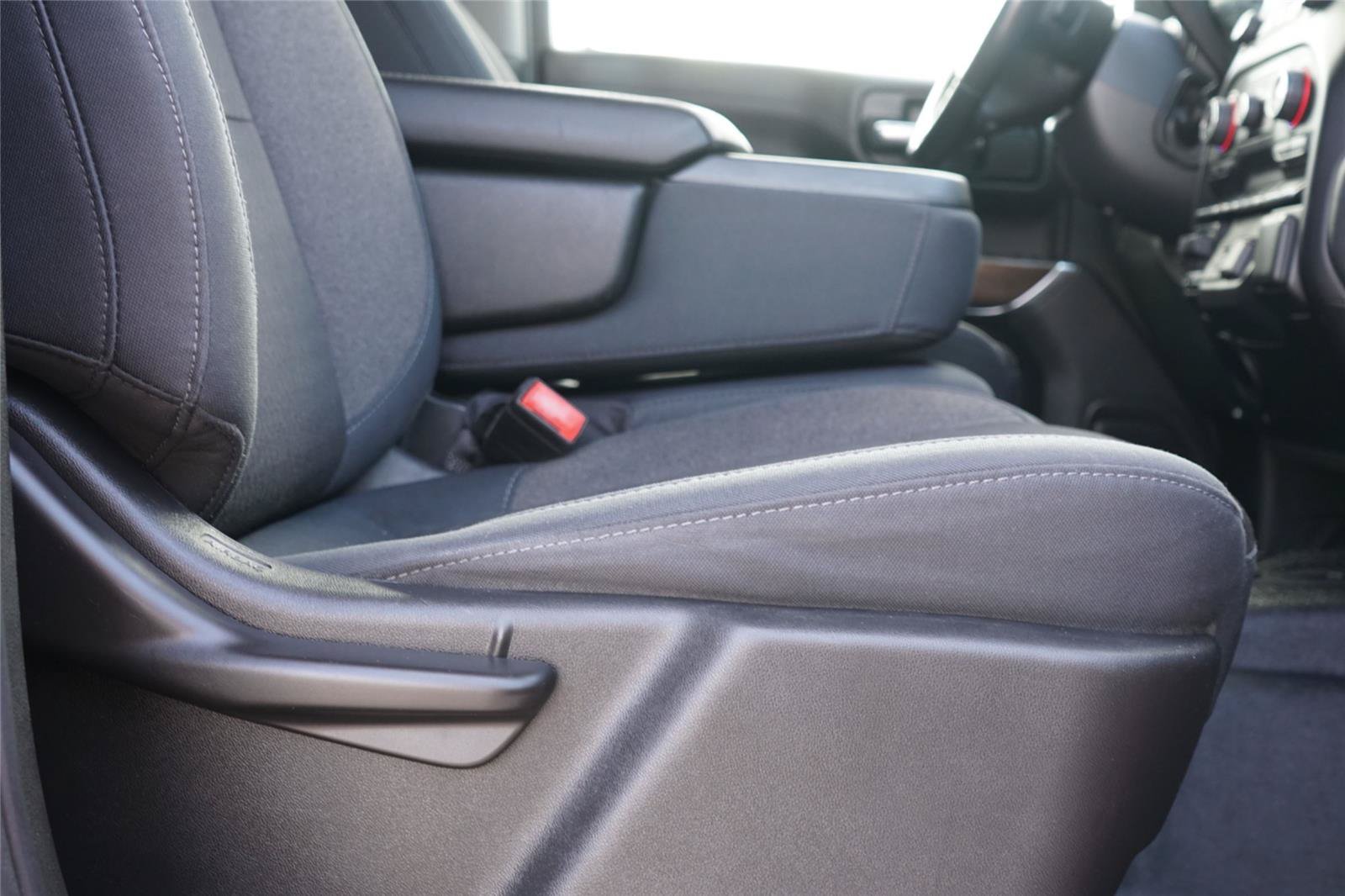 Used 2019 Chevrolet Silverado 1500 LT w/ All-Star Edition RWD image 28