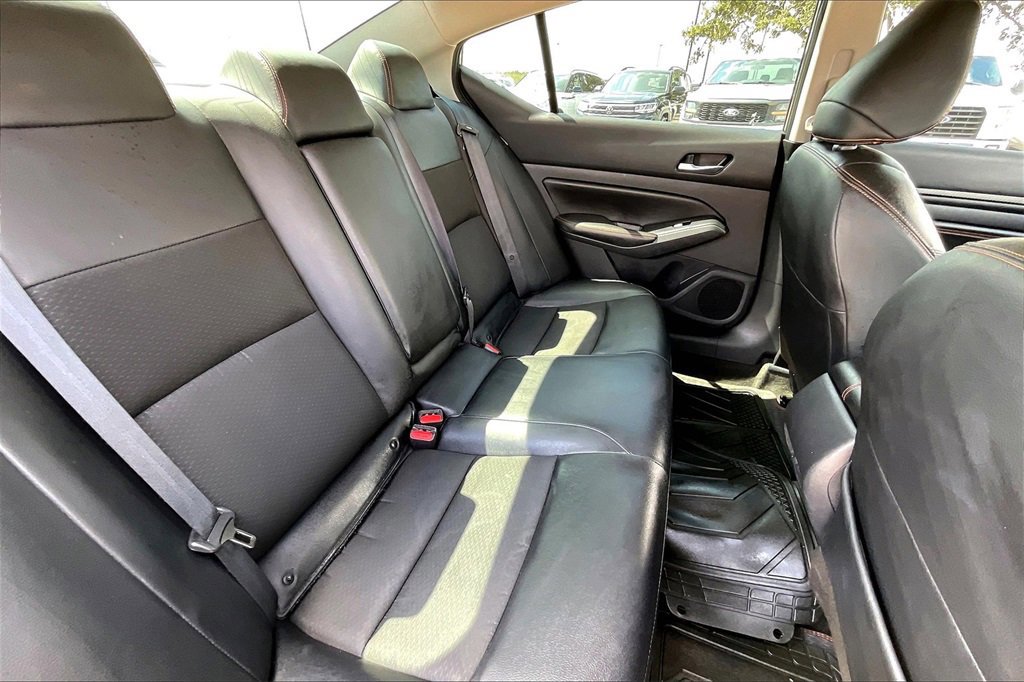 Used 2022 Nissan Altima 2.5 SR image 22