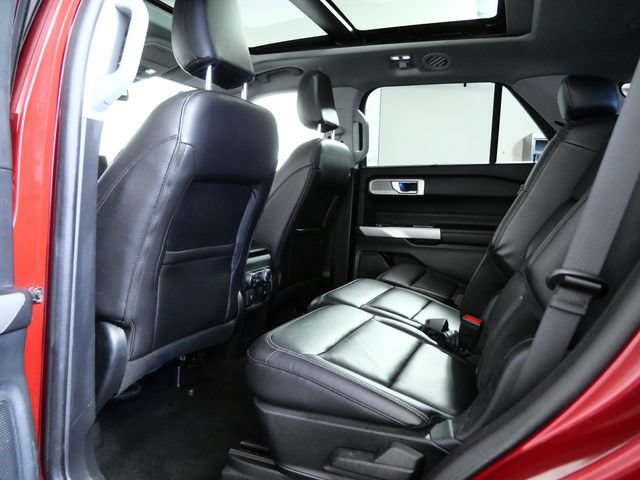 Certified 2021 Ford Explorer Limited AWD/4WD image 11