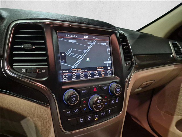Used 2018 Jeep Grand Cherokee Limited w/ Luxury Group II AWD/4WD image 15