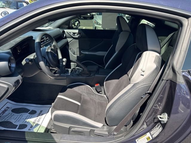Used 2025 Subaru BRZ Limited RWD image 10