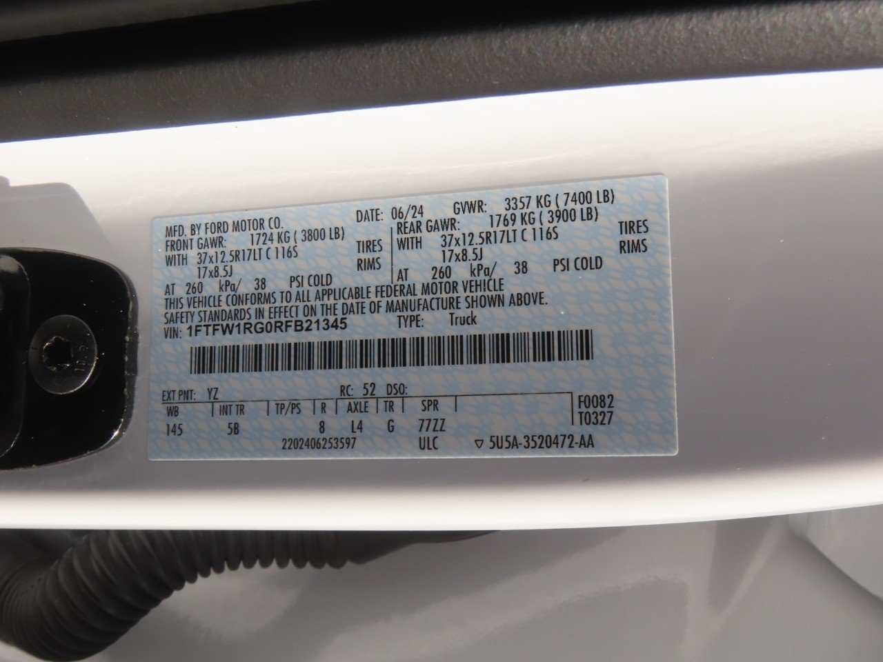 Certified 2024 Ford F150 Raptor AWD/4WD image 32