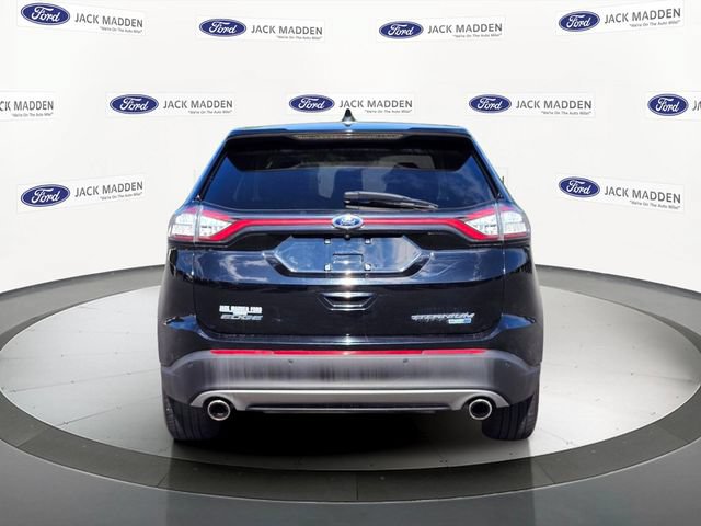Certified 2018 Ford Edge Titanium AWD/4WD image 4