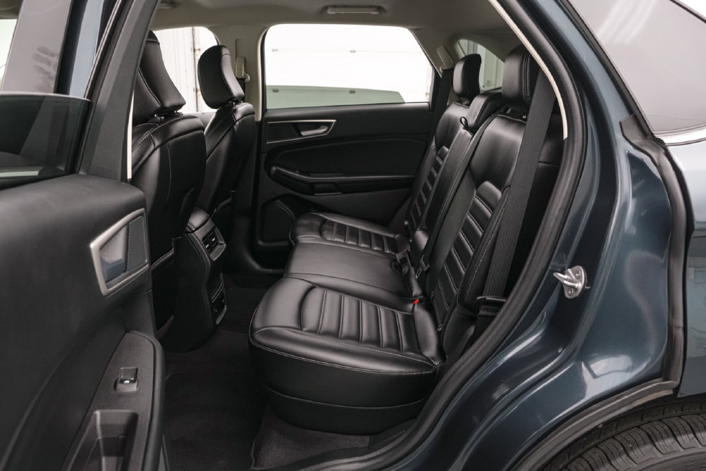 Certified 2024 Ford Edge SEL w/ Convenience Package AWD/4WD image 18