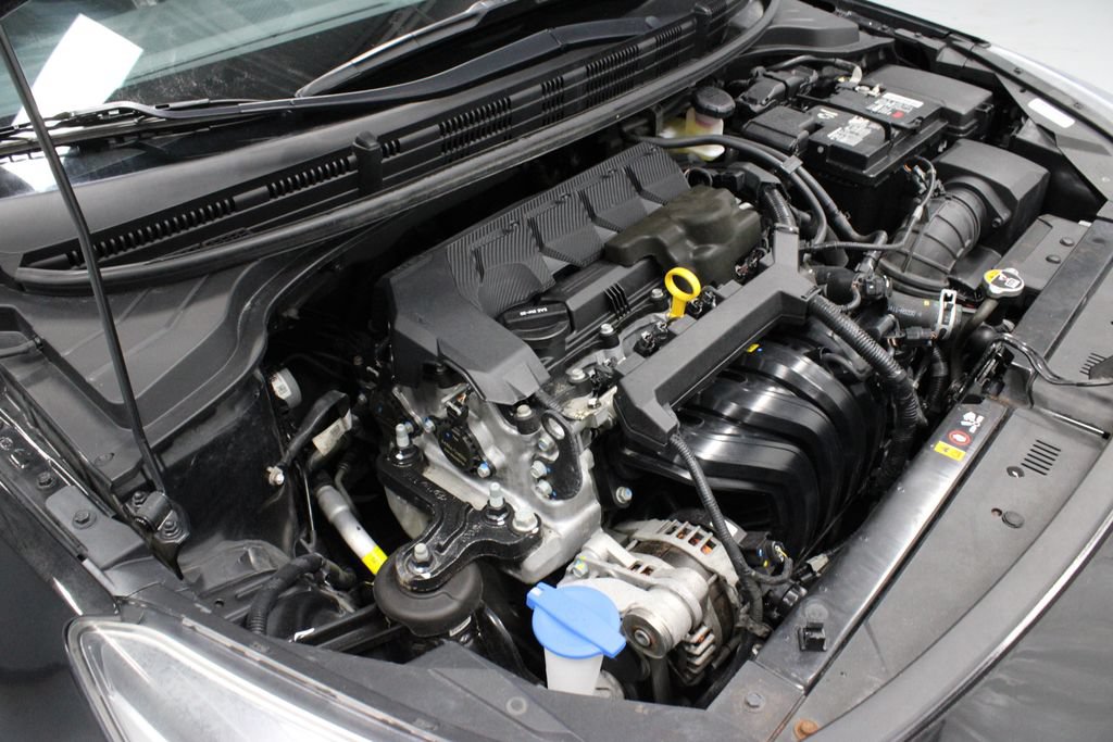 Used 2023 Kia Rio LX FWD image 14