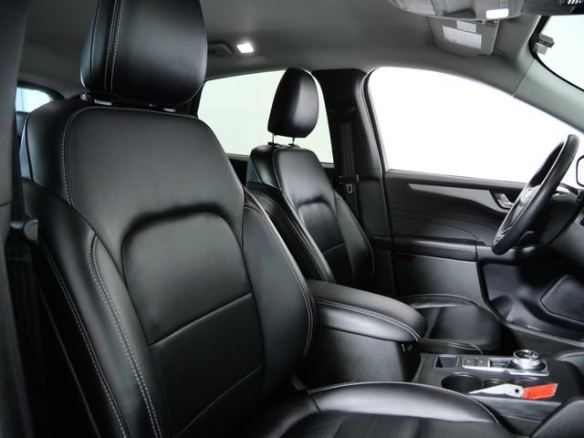 Certified 2024 Ford Escape Platinum AWD/4WD image 12