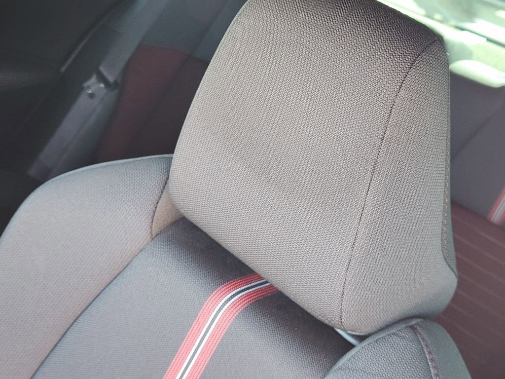 Used 2023 Toyota Corolla SE image 14