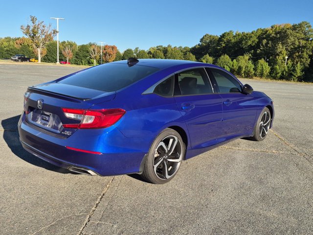 Used 2022 Honda Accord Sport image 4