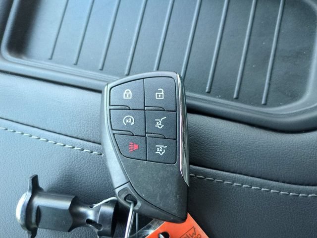 Used 2021 Chevrolet Suburban LT RWD image 32
