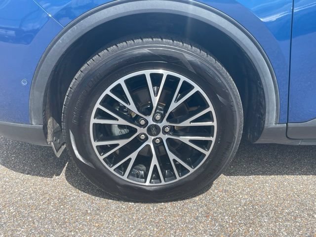 Certified 2023 Ford Escape SE w/ PHEV Premium Package FWD image 10