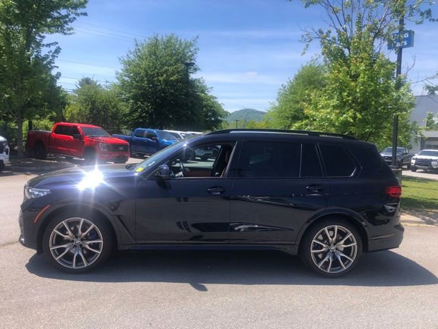 Used 2021 BMW X7 M50i w/ Cold Weather Package AWD/4WD image 3