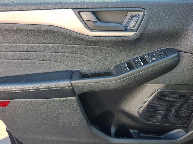 Certified 2022 Ford Escape S AWD/4WD image 12