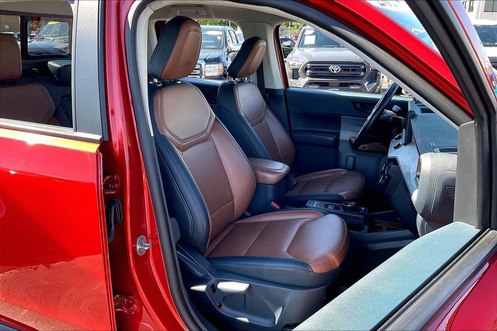 Certified 2022 Ford Maverick Lariat w/ Lariat Luxury Package AWD/4WD image 6