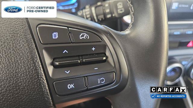 Used 2025 Hyundai Venue SEL FWD image 18