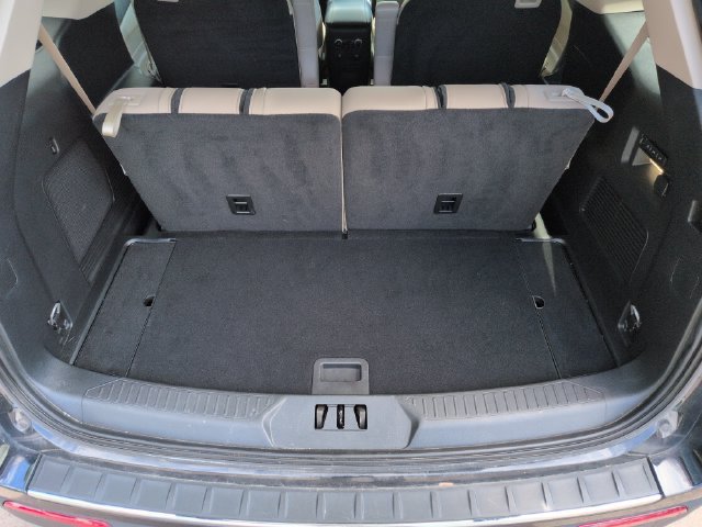 Certified 2023 Ford Explorer Limited AWD/4WD image 18