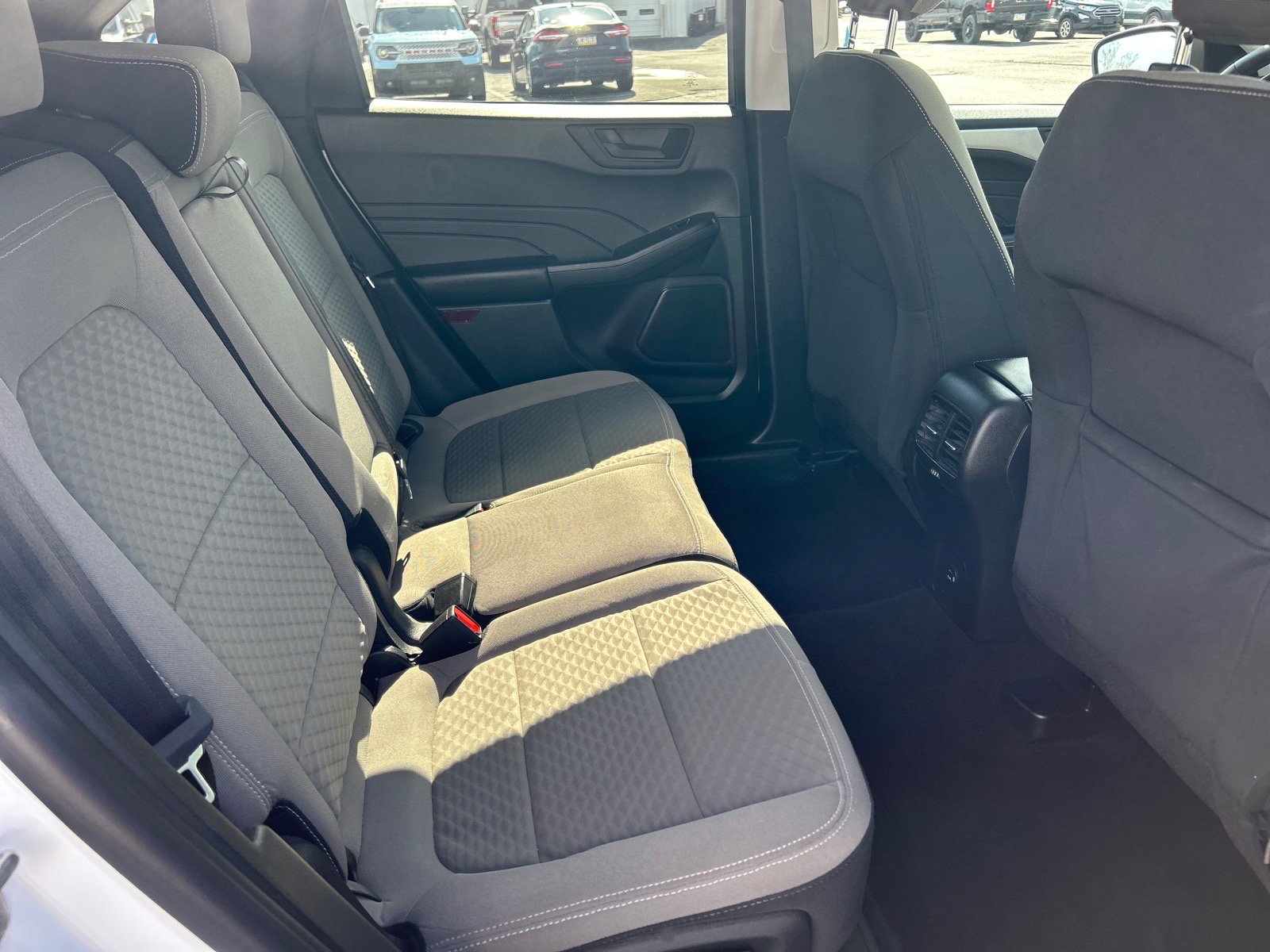 Certified 2022 Ford Escape SE w/ SE Sport Appearance Package AWD/4WD image 19