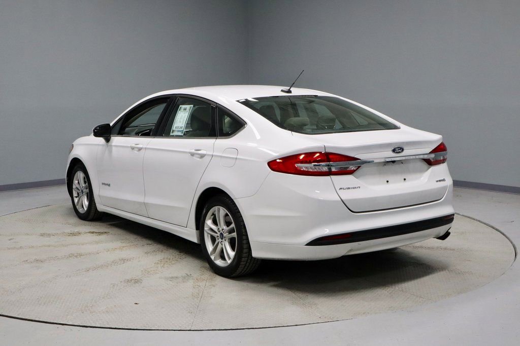 Certified 2018 Ford Fusion S image 5