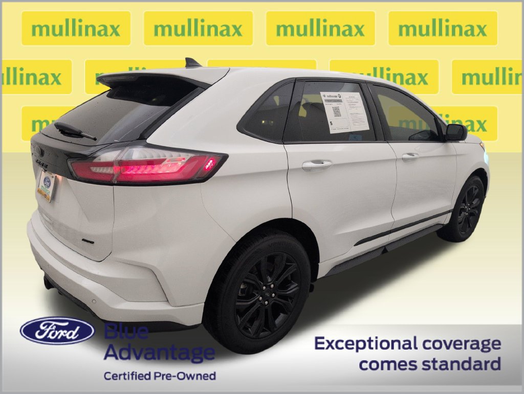 Certified 2024 Ford Edge SE w/ Black Appearance Package AWD/4WD image 3