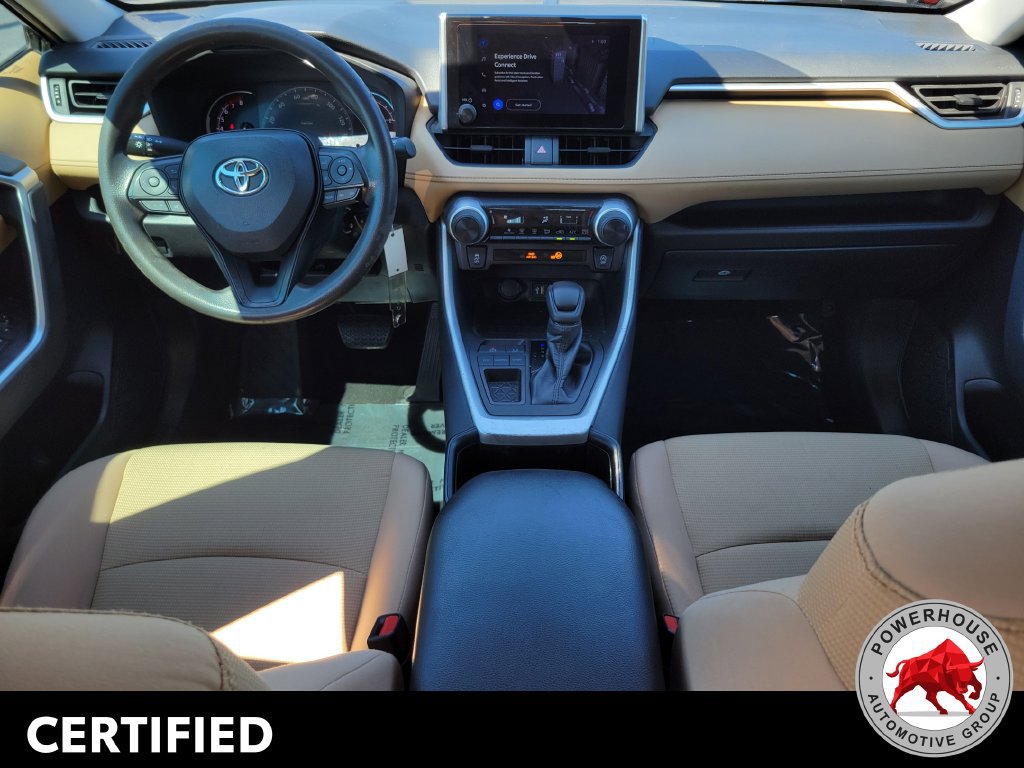 Used 2024 Toyota RAV4 LE FWD image 18