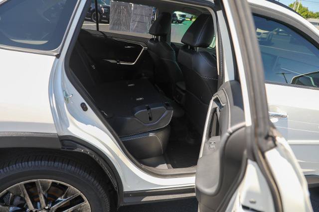 Used 2021 Toyota RAV4 Limited AWD/4WD image 35