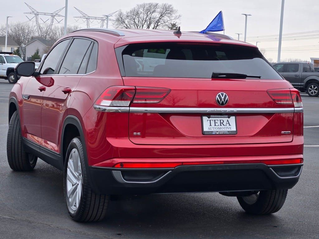 Used 2020 Volkswagen Atlas Cross Sport SE image 16