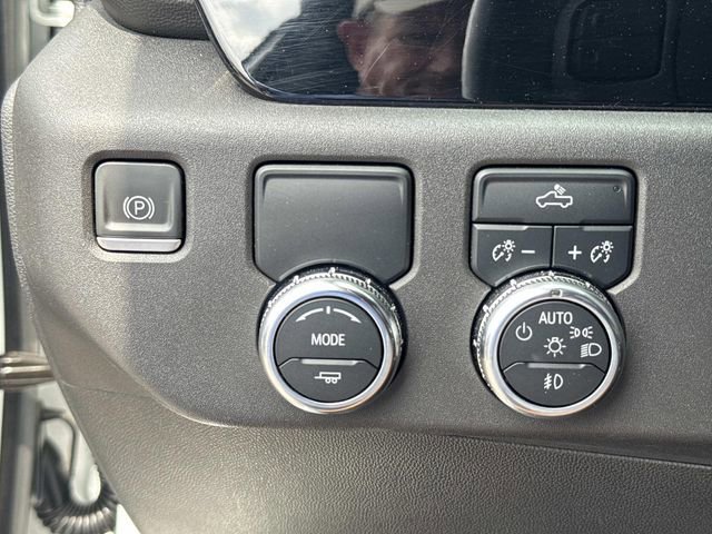 Used 2022 GMC Sierra 1500 Elevation RWD image 19