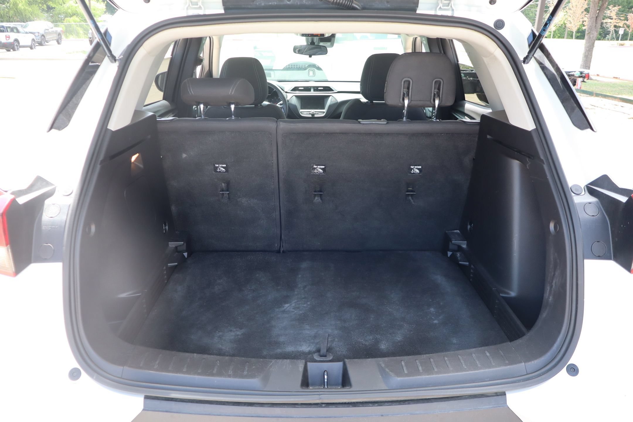 Used 2023 Chevrolet TrailBlazer LT FWD image 26
