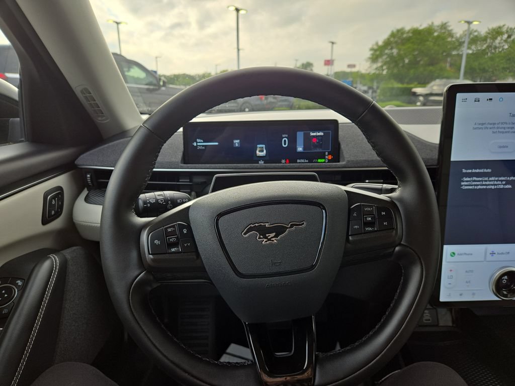 Certified 2025 Ford Mustang Mach-E Premium AWD/4WD image 18