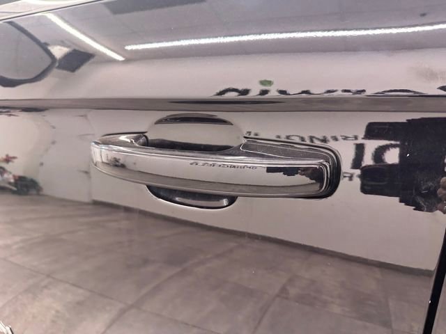 Certified 2025 Ford Expedition Platinum image 28