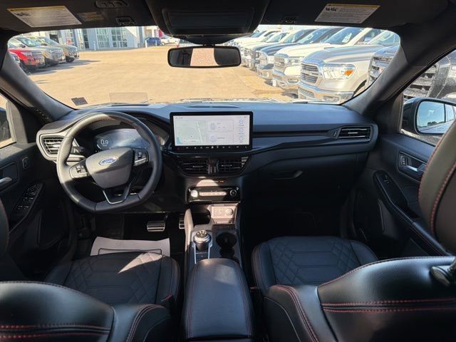 Certified 2023 Ford Escape ST-Line Elite w/ Premium Technology Package image 19