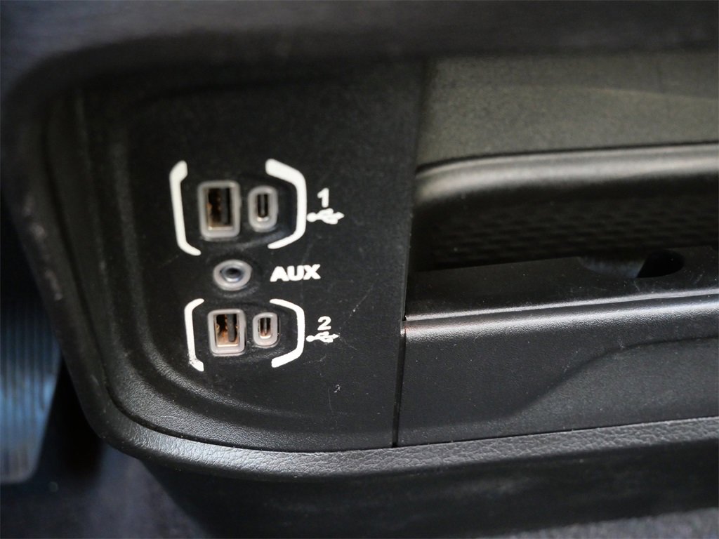 Used 2019 RAM 2500 Tradesman image 19