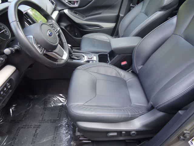 Used 2022 Subaru Forester Limited AWD/4WD image 6